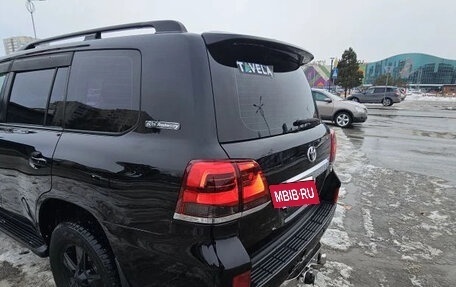 Toyota Land Cruiser 200, 2011 год, 3 100 000 рублей, 6 фотография