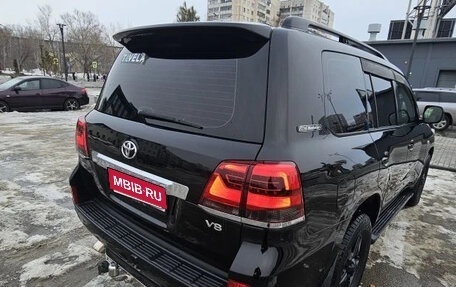 Toyota Land Cruiser 200, 2011 год, 3 100 000 рублей, 7 фотография