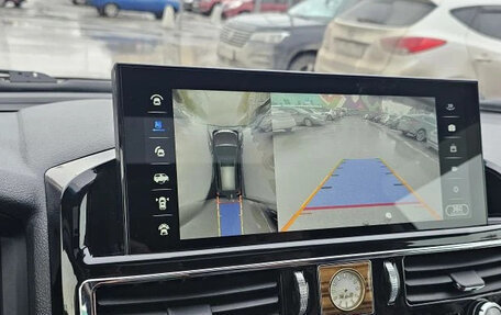 Toyota Land Cruiser 200, 2011 год, 3 100 000 рублей, 23 фотография