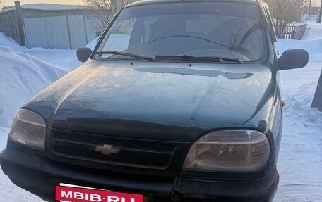 Chevrolet Niva I рестайлинг, 2003 год, 180 000 рублей, 8 фотография