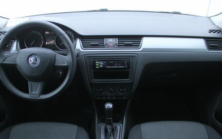 Skoda Rapid I, 2015 год, 1 115 000 рублей, 9 фотография