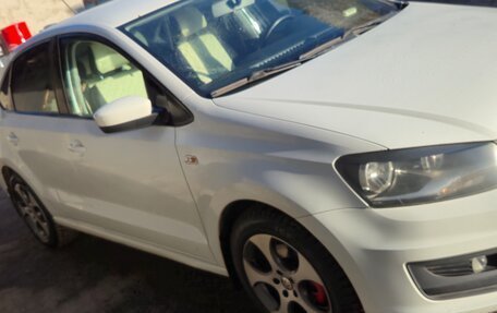 Volkswagen Polo VI (EU Market), 2018 год, 850 000 рублей, 3 фотография