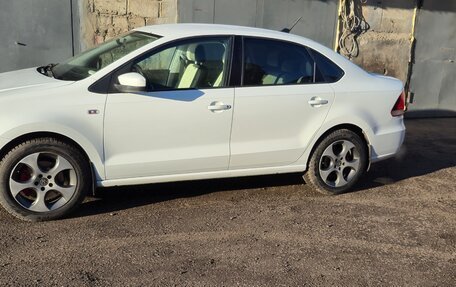 Volkswagen Polo VI (EU Market), 2018 год, 850 000 рублей, 2 фотография