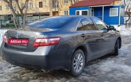 Toyota Camry, 2006 год, 1 300 000 рублей, 6 фотография