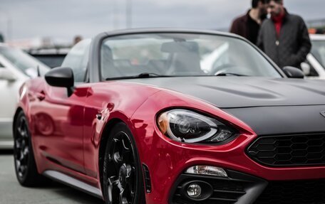 Fiat 124 Spider I, 2018 год, 2 650 000 рублей, 2 фотография