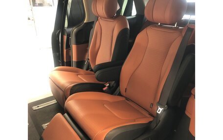 KIA Carnival, 2024 год, 7 500 000 рублей, 5 фотография