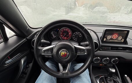 Fiat 124 Spider I, 2018 год, 2 650 000 рублей, 12 фотография