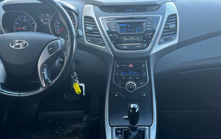 Hyundai Elantra V, 2015 год, 1 220 000 рублей, 12 фотография