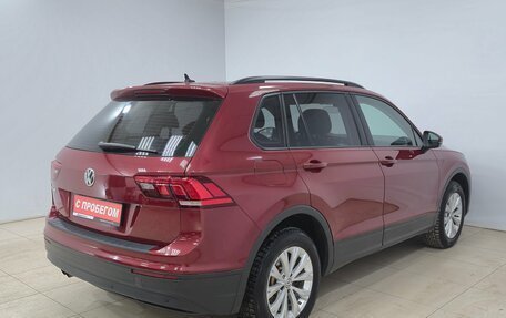 Volkswagen Tiguan II, 2018 год, 1 950 000 рублей, 4 фотография