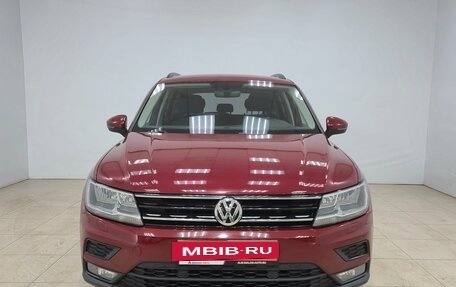 Volkswagen Tiguan II, 2018 год, 1 950 000 рублей, 2 фотография