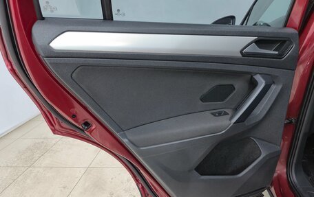 Volkswagen Tiguan II, 2018 год, 1 950 000 рублей, 14 фотография