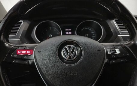 Volkswagen Tiguan II, 2018 год, 1 950 000 рублей, 21 фотография