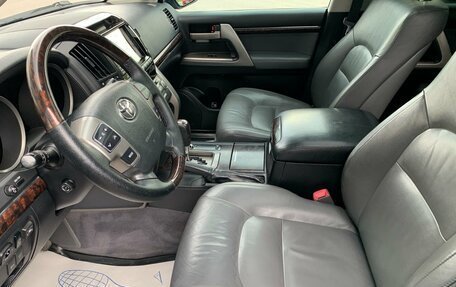 Toyota Land Cruiser 200, 2009 год, 2 599 000 рублей, 7 фотография