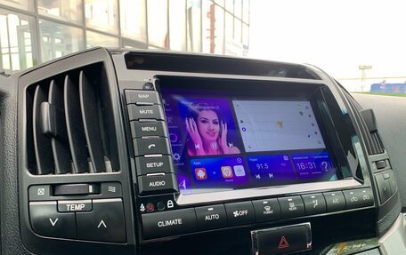 Toyota Land Cruiser 200, 2009 год, 2 599 000 рублей, 14 фотография