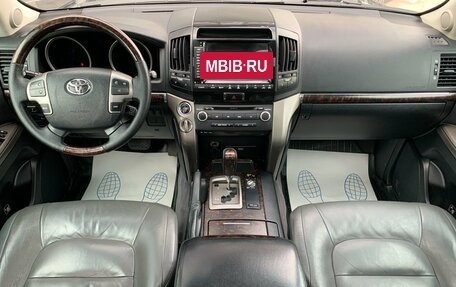 Toyota Land Cruiser 200, 2009 год, 2 599 000 рублей, 10 фотография