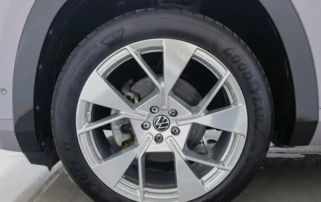 Volkswagen Teramont, 2025 год, 6 440 000 рублей, 13 фотография