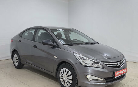 Hyundai Solaris II рестайлинг, 2014 год, 880 000 рублей, 3 фотография