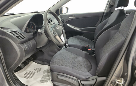 Hyundai Solaris II рестайлинг, 2014 год, 880 000 рублей, 9 фотография