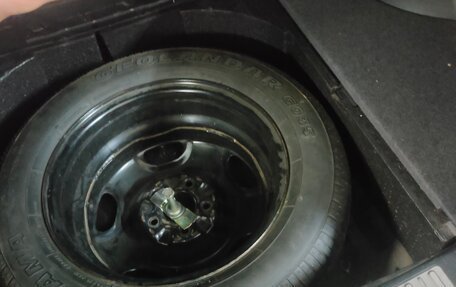 Mitsubishi Outlander III рестайлинг 3, 2007 год, 750 000 рублей, 10 фотография