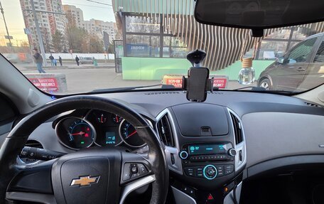 Chevrolet Cruze II, 2013 год, 700 000 рублей, 6 фотография