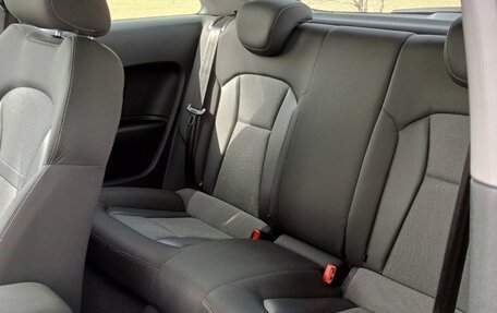 Audi A1, 2012 год, 1 420 000 рублей, 12 фотография