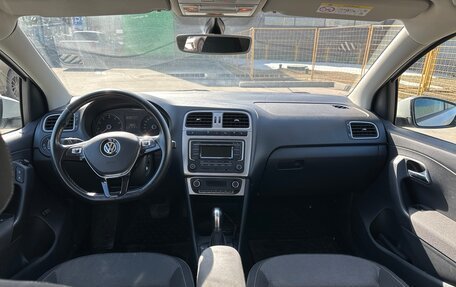 Volkswagen Polo VI (EU Market), 2018 год, 1 350 000 рублей, 5 фотография