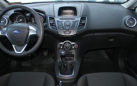 Ford Fiesta, 2015 год, 715 000 рублей, 9 фотография