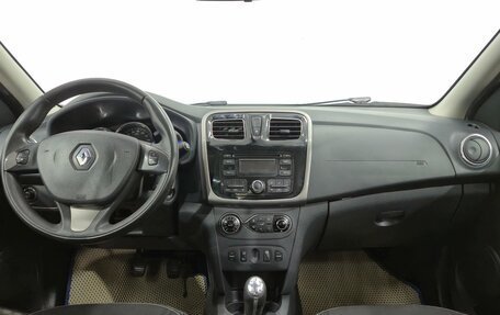 Renault Sandero II рестайлинг, 2016 год, 760 000 рублей, 10 фотография