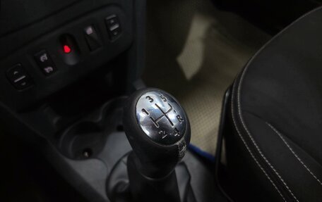 Renault Sandero II рестайлинг, 2016 год, 760 000 рублей, 19 фотография