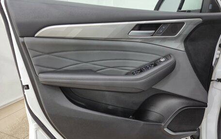 Haval F7x I, 2022 год, 2 300 000 рублей, 7 фотография