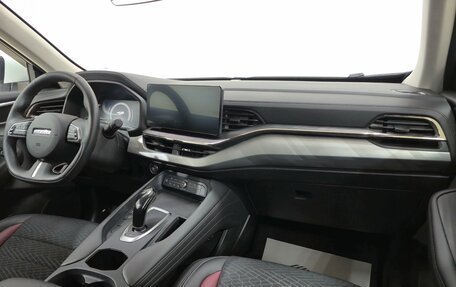 Haval F7x I, 2022 год, 2 300 000 рублей, 13 фотография