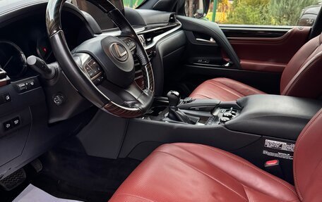 Lexus LX III, 2018 год, 8 200 000 рублей, 4 фотография