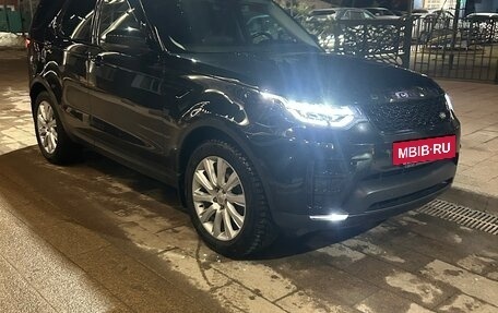 Land Rover Discovery IV, 2018 год, 3 800 000 рублей, 2 фотография