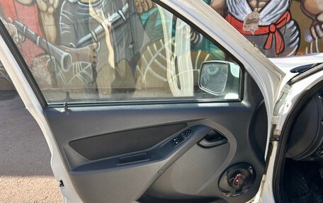 Datsun on-DO I рестайлинг, 2015 год, 365 000 рублей, 13 фотография