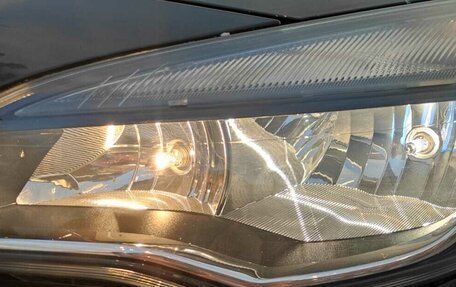 Opel Astra J, 2012 год, 700 000 рублей, 3 фотография