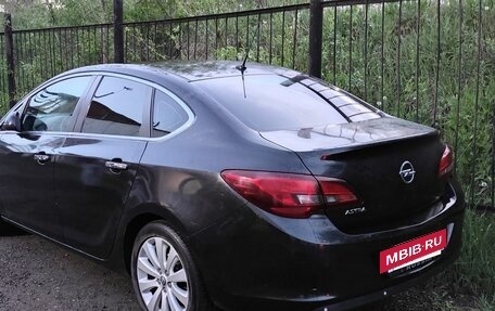 Opel Astra J, 2012 год, 700 000 рублей, 10 фотография