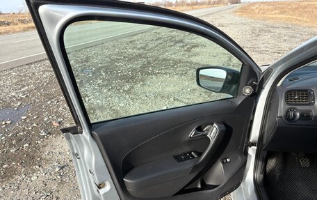 Volkswagen Polo VI (EU Market), 2014 год, 800 000 рублей, 2 фотография