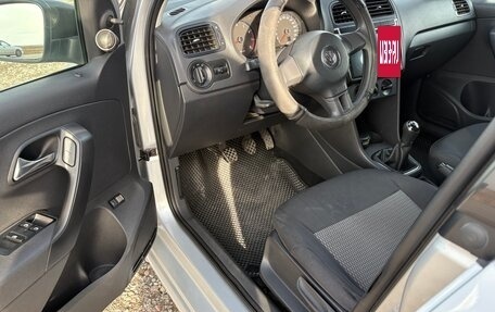 Volkswagen Polo VI (EU Market), 2014 год, 800 000 рублей, 3 фотография