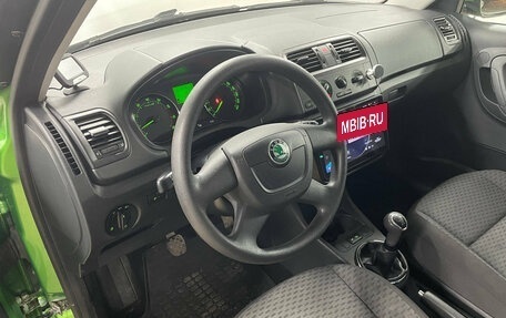 Skoda Fabia II, 2011 год, 679 000 рублей, 10 фотография