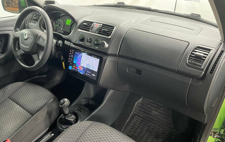 Skoda Fabia II, 2011 год, 679 000 рублей, 12 фотография