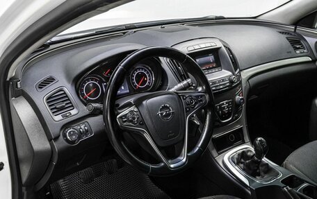 Opel Insignia II рестайлинг, 2013 год, 999 000 рублей, 10 фотография