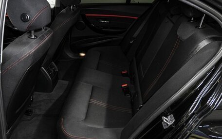 BMW 3 серия, 2016 год, 2 050 000 рублей, 14 фотография