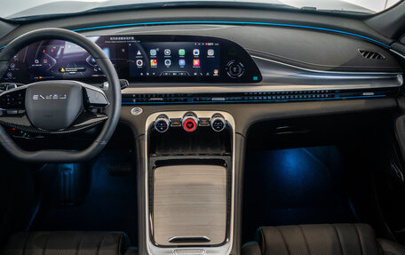 CheryExeed TXL, 2024 год, 4 290 000 рублей, 10 фотография