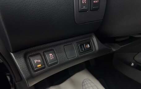 Nissan Navara (Frontier), 2025 год, 5 200 000 рублей, 8 фотография