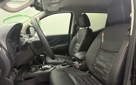 Nissan Navara (Frontier), 2025 год, 5 200 000 рублей, 12 фотография