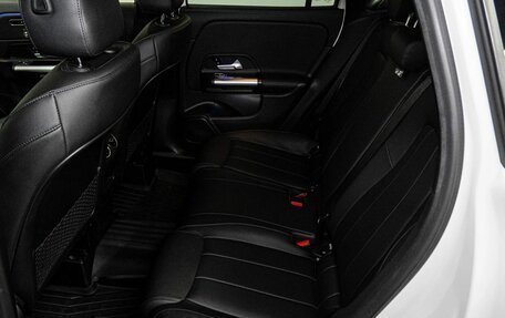 Mercedes-Benz GLA, 2022 год, 3 850 000 рублей, 15 фотография