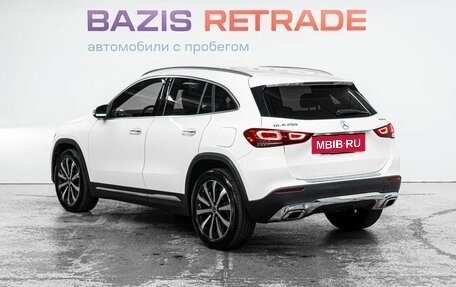Mercedes-Benz GLA, 2022 год, 3 850 000 рублей, 8 фотография