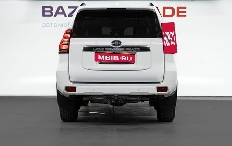 Toyota Land Cruiser Prado 150 рестайлинг 2, 2017 год, 4 999 000 рублей, 7 фотография