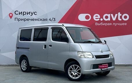 Toyota Lite Ace VI, 2016 год, 1 550 000 рублей, 3 фотография
