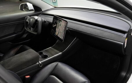 Tesla Model 3 I, 2019 год, 3 190 000 рублей, 17 фотография